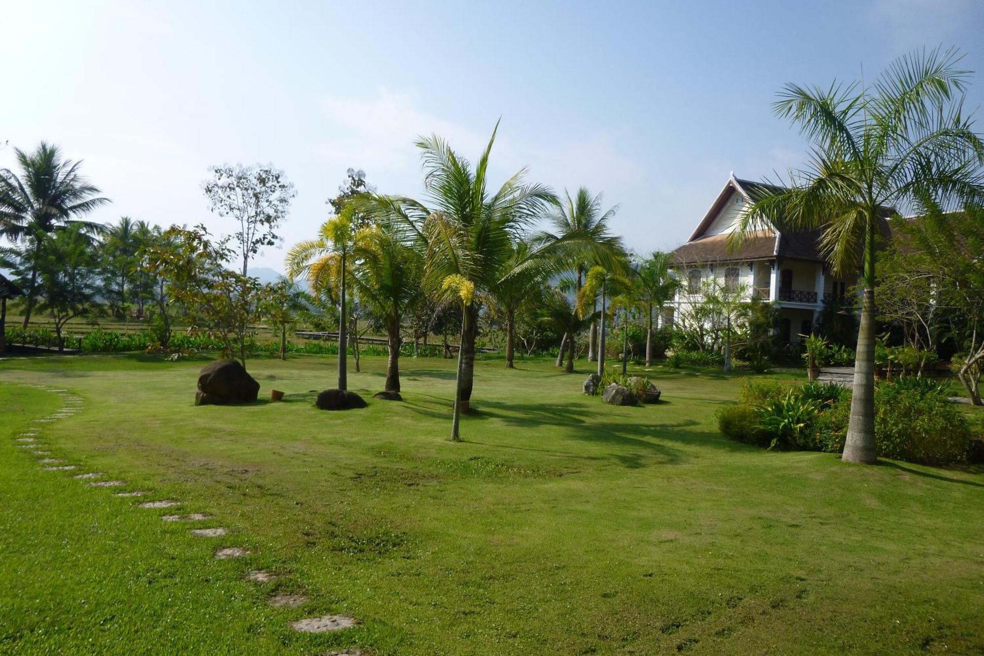 Santi Resort & Spa Luang Prabang Buitenkant foto