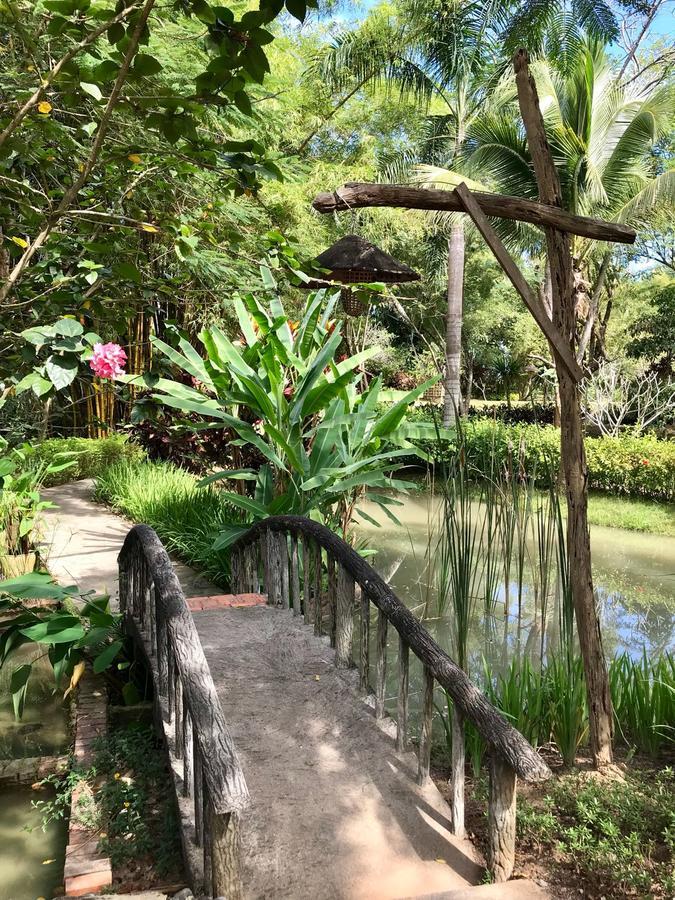 Santi Resort & Spa Luang Prabang Buitenkant foto