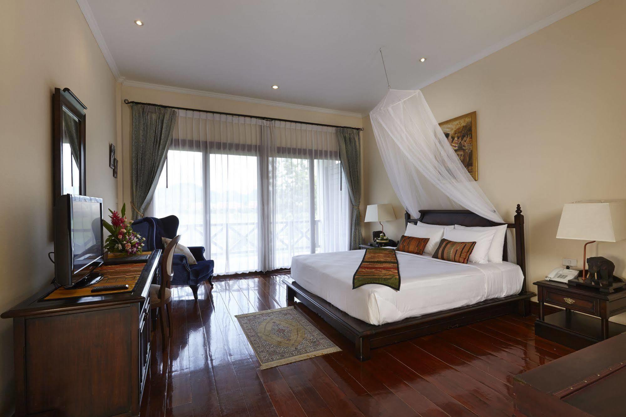 Santi Resort & Spa Luang Prabang Buitenkant foto
