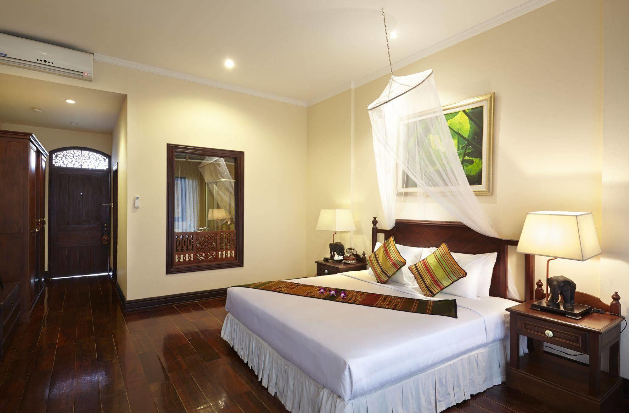 Santi Resort & Spa Luang Prabang Buitenkant foto