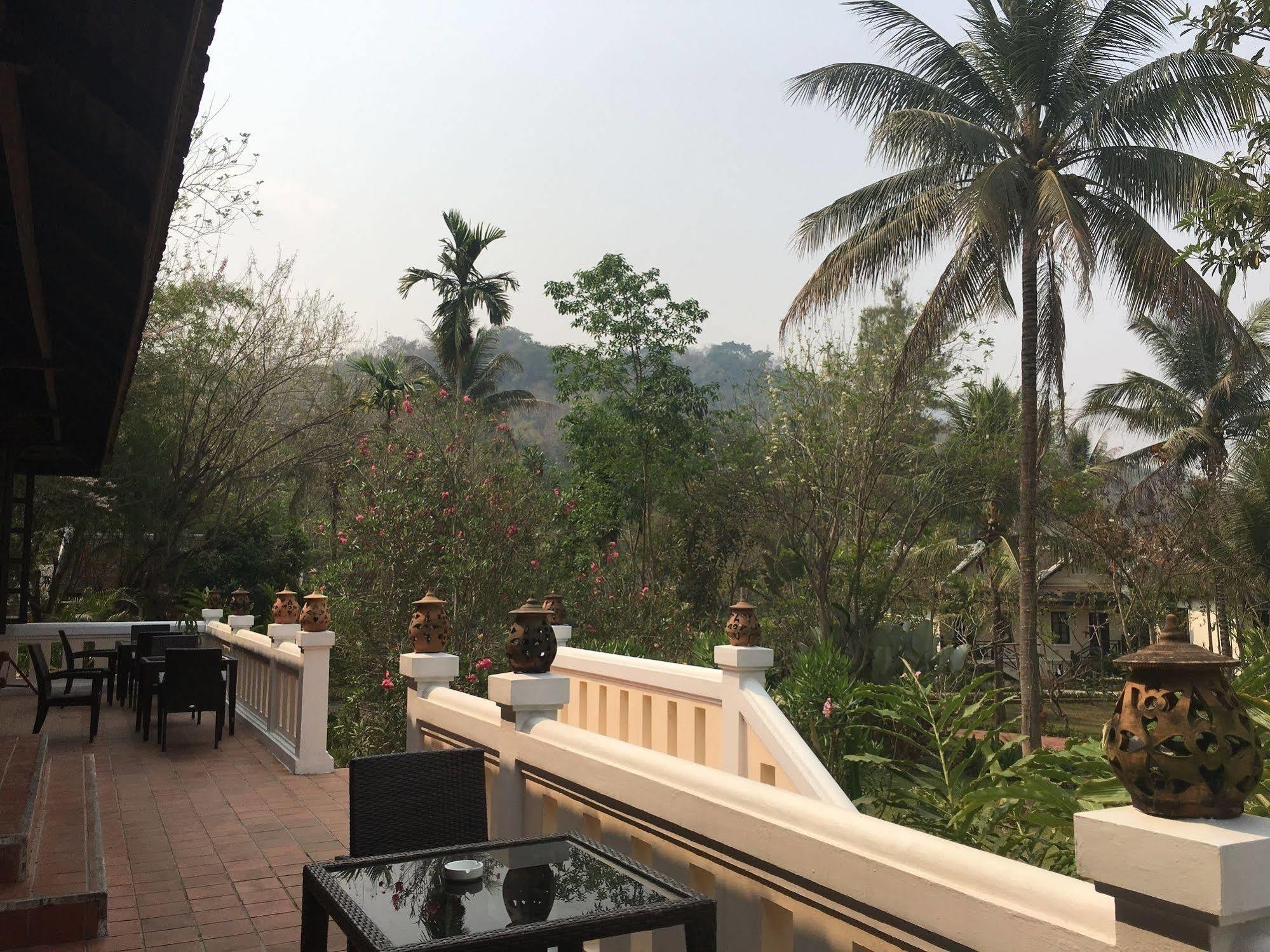 Santi Resort & Spa Luang Prabang Buitenkant foto
